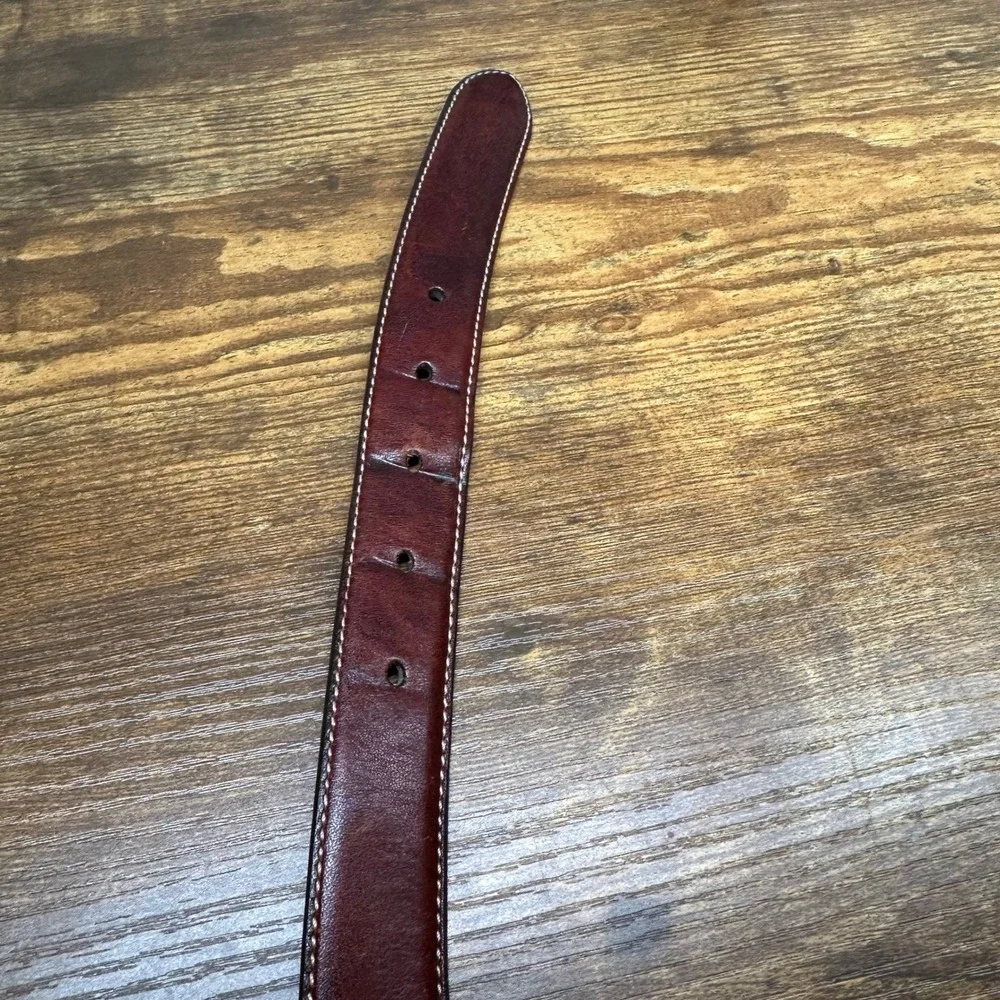 Brooks Brothers Mens Brown Leather Belt Made in Italy Contrast Stitch Size 36